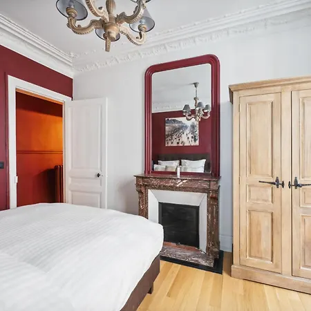 Séjours Parisiens / Le Royal / 4* Appartamento