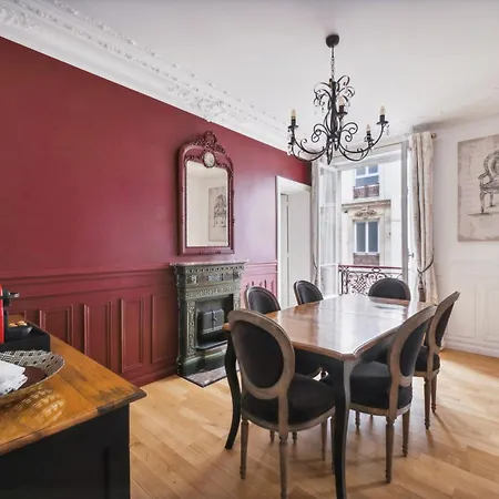 Séjours Parisiens / Le Royal / 4* Appartamento *